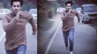 Varun Dhawan makes a big ANNOUNCEMENT thumbnail