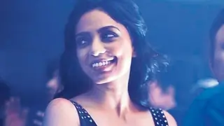Sobhita Dhulipala visits red light area for 'Moothon' role Thumbnail