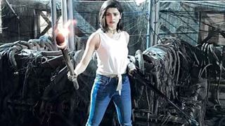 Prachi Desai learns guitar for 'Kosha' Thumbnail