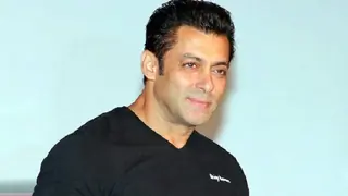 Salman khan happy with the response of his next... Thumbnail