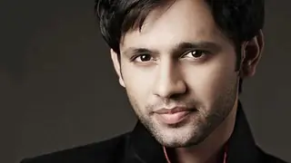 Rahul Vaidya to host 'The Drama Company'... Thumbnail