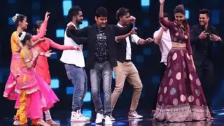 OMG!! Kapil Sharma turns guest on 'The Kapil Sharma Show' set Thumbnail
