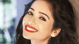 The roasting will be healthy and pleasant; it won't offend anyone: Asha Negi Thumbnail