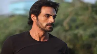 Is Arjun Rampal alert after Daddy's debacle? Thumbnail