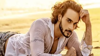 Actor Angad Hasija bids FAREWELL to his character Thumbnail