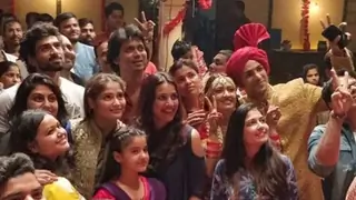Checkout: The EMOTIONAL parting messages of the cast of 'Waaris' Thumbnail