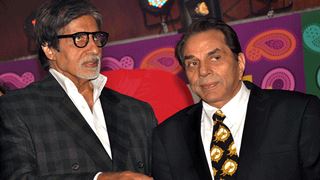 Dharmendra seems to be upset with Amitabh Bachchan