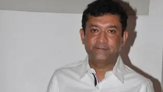 Ken Ghosh SIGNED to direct a bold sequence in ALTBalaji's 'Ragini MMS Returns'! Thumbnail