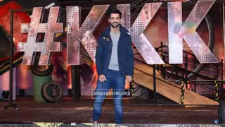 "I did not make a body to do stunts, I did it because I love fitness," - Karan Wahi Thumbnail