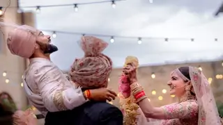Do you know the track played, when Anushka walked up to Virat? Thumbnail