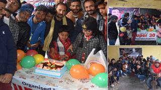 Real Life Anand Kumar celebrated Super 30 star Hrithik Roshan's B'day