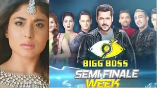 #BB11: Kritika Kamra gets all excited about the mention of 'Kitani Mohabbat Hai' on the show Thumbnail