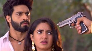 Suraj plans to help Chakor run away in Udaan? Thumbnail