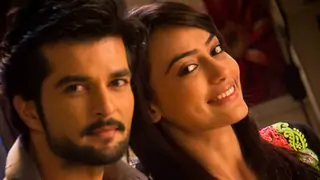 This 'Qubool Hai' actor looks UNRECOGNISABLE in this throwback image! Thumbnail