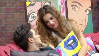 When Priyank Sharma BLOCKED Benafsha Soonawalla... Thumbnail