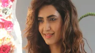 Karishma Tanna bags a role in Karrle tu Bhi Mohabbat season 2 Thumbnail