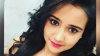 Ashi Singh spills details about on-set frolic from 'Yeh Un Dino Ki Baat Hai' Thumbnail