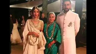 Watch Video: Jaya Bachchan dances on 'Goriya Churana Mera Jiya' Thumbnail