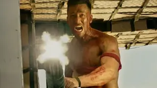 IMPACTFUL scenes of Baaghi 2 have redefined Action! Thumbnail