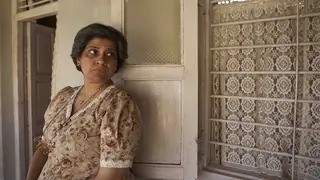 Netizens can't get enough of Renuka Shahane's dialogue from 3 Storeys! Thumbnail
