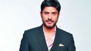 OMG! Vikas Bhalla gets INJURED while shooting for 'Udaan' Thumbnail