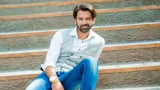 Barun Sobti is BACK in action and how! Thumbnail