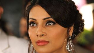 Woah! Bipasha Basu's COMEBACK web show gets SHELVED? Thumbnail