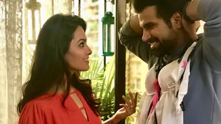 #CheckItOut: The first look of Anita Hassanandani-Rithvik Dhanjani starrer 'Galti Se Mis-Tech' Thumbnail