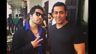 Law should be same for all...says, Mika Singh Thumbnail