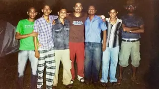 Guess who are these celebrities from 10 years ago in this THROWBACK image Thumbnail