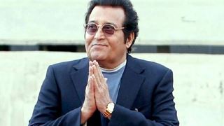 Along with Sridevi, Late actor Vinod Khanna too has been Awarded the..