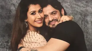 This adorable picture of Karan Patel and his love will make you go Awww Thumbnail