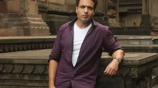 Iqbal Khan gets FURIOUS on a person for indulging in caste discrimination Thumbnail