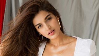 Ding Dang girl Nidhhi Agerwal reaches 1 Million on Instagram