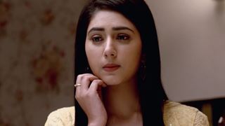 Disha Parmar barely dodged severe BURNS on her skin on the sets of 'Woh Apna Sa' Thumbnail