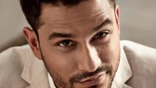 Golmaal actor Kunal Khemu joins the multi-star-cast of Kalank Thumbnail