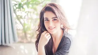 Yes, Its A Working Birthday For Radhika Madan! Thumbnail