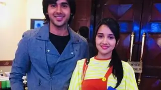 Meet Sameer & Naina's NEWEST professor in 'Yeh Un Dinon Ki Baat Hai' thumbnail
