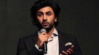 Ranbir Kapoor to host prelude to IPL finale thumbnail