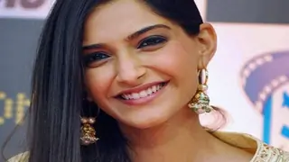 Sonam Kapoor: I Feel sorry for trollers Thumbnail