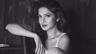 Jennifer Winget sums up her Birthday into this adorable video!