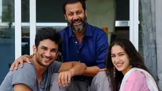 Despite HEAVY rains, Sushant- Sara are UNSTOPPABLE Thumbnail