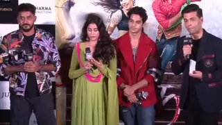 Janhvi BREAKS DOWN when asked about Sridevi: Goes SPEECHLESS Thumbnail