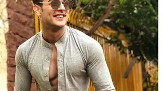 Priyank Sharma INJURES himself! Thumbnail