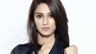 Guess which Ekta Kapoor show got Erica Fernandes totally HOOKED to it? Thumbnail