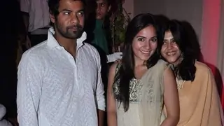 Shabbir Ahluwalia joins Ekta Kapoor in THIS experience! Thumbnail