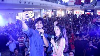 Janhvi and Ishaan are overwhelmed with the love from their fans Thumbnail