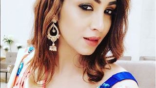 Post appearances in 'Juzz Baatt' and 'Ishq Mein Marjawan', Arshi Khan bags another TV show!