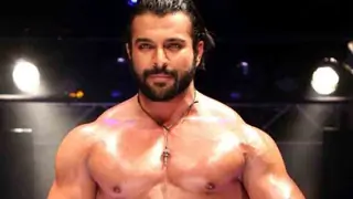 OMG! Actor Nirbhay Wadhwa met with an ACCIDENT Thumbnail