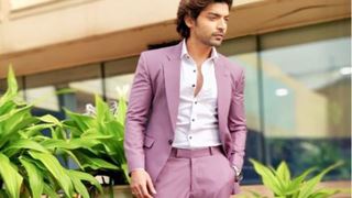 #Stylebuzz: Gurmeet Choudhary is giving us colour inspiration for the day!